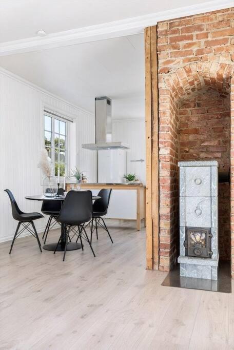 릴레함메르 Lys Og Sentral Leilighet Med Terrasse Og Hage 아파트 외부 사진