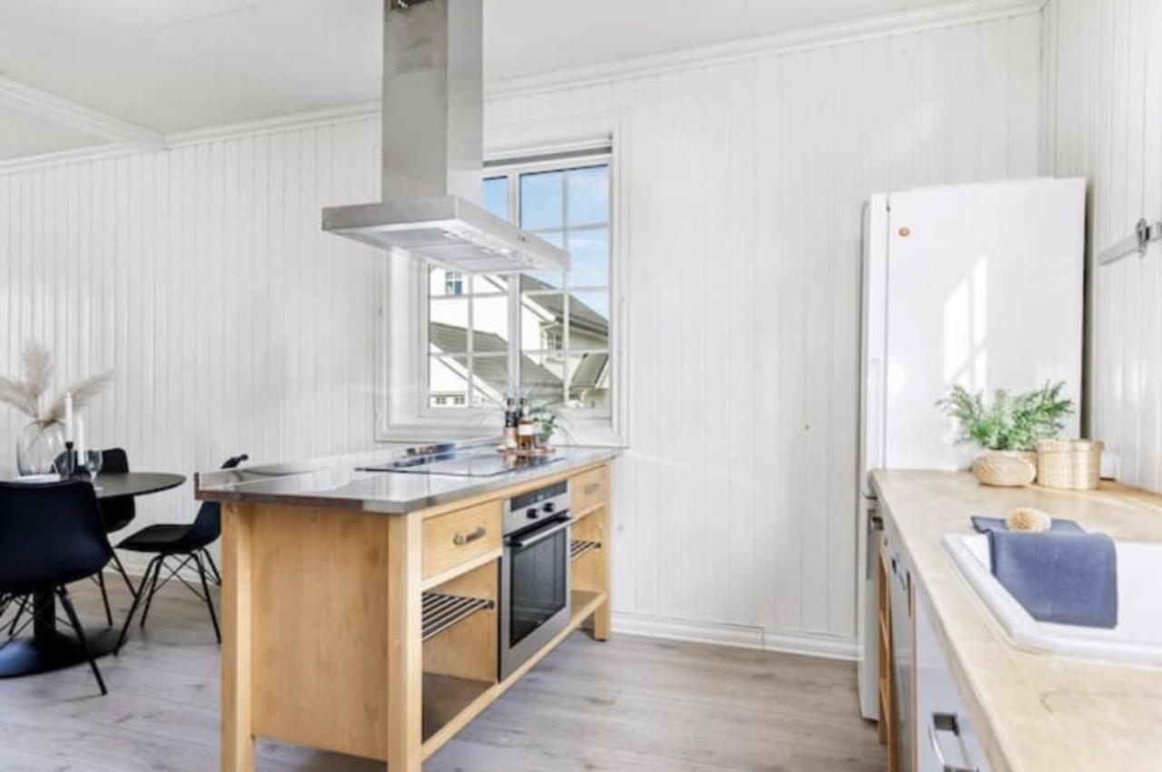 릴레함메르 Lys Og Sentral Leilighet Med Terrasse Og Hage 아파트 외부 사진