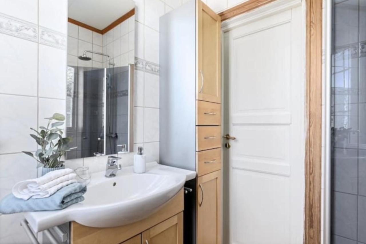 릴레함메르 Lys Og Sentral Leilighet Med Terrasse Og Hage 아파트 외부 사진