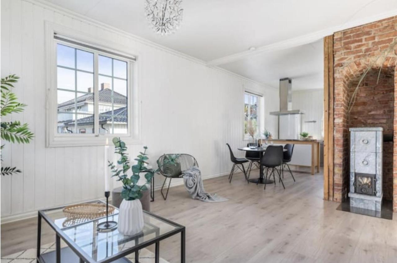 릴레함메르 Lys Og Sentral Leilighet Med Terrasse Og Hage 아파트 외부 사진